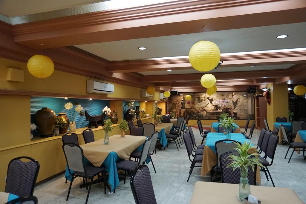 Grand City Hotel Inc. Cagayan de Oro Exteriör bild