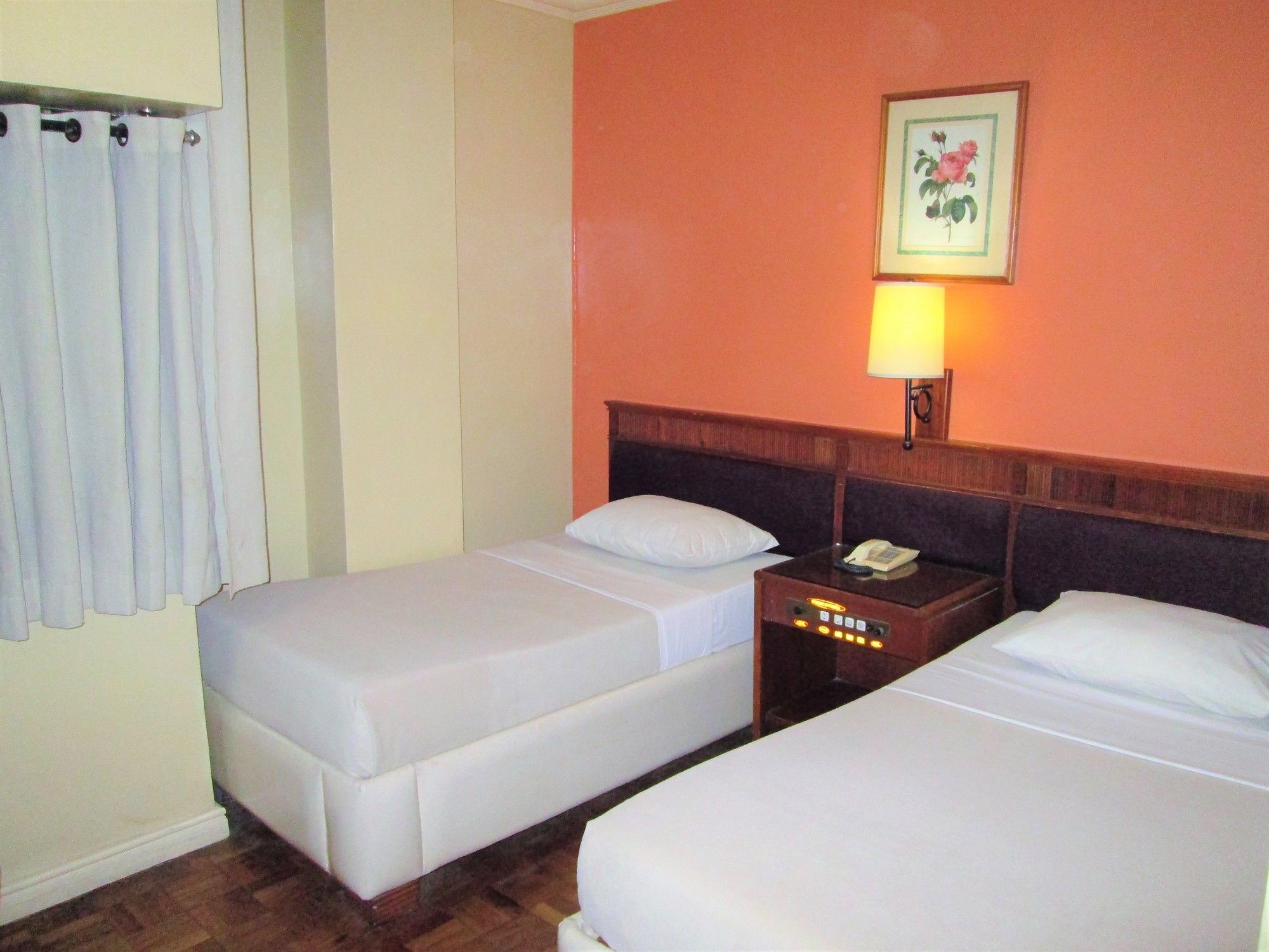 Grand City Hotel Inc. Cagayan de Oro Exteriör bild