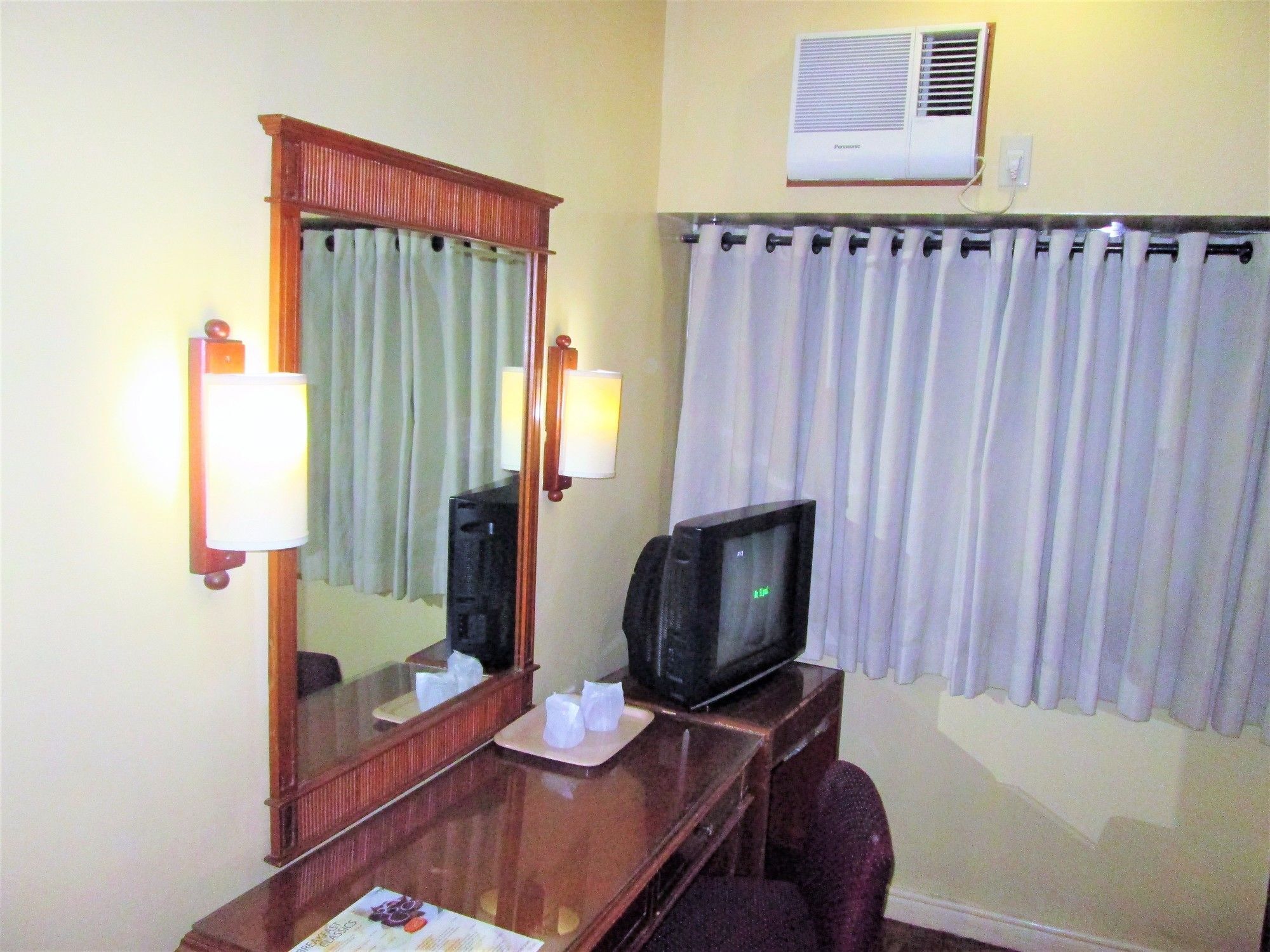 Grand City Hotel Inc. Cagayan de Oro Exteriör bild